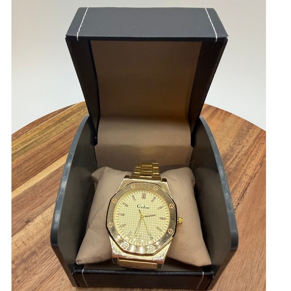 Geduo Other - Geduo Mens Gold Tone Stainless Steel Watch Octagonal Bezel Textured Dial  0460